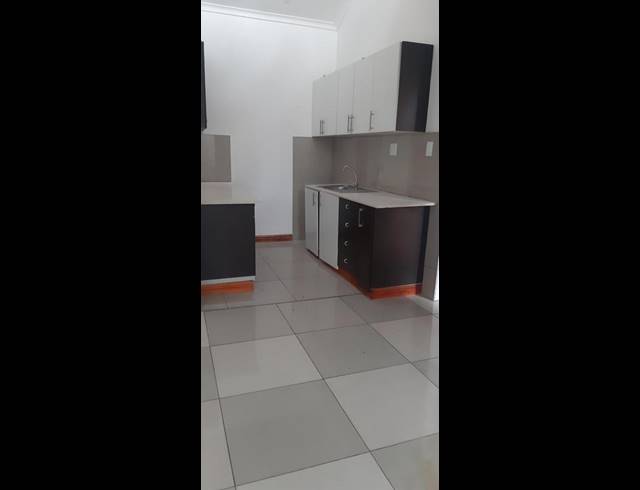 1 BEDROOM PROPERTY TO RENT IN MORNINGSIDE